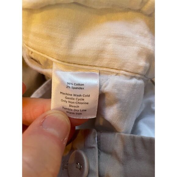 Talbots Women's Khaki Chino Shorts Size 16 Casual Summer Wear - Picture 10 of 10